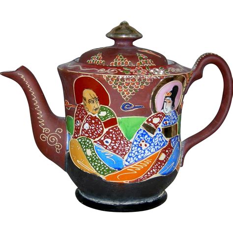 SATSUMA MORIAGE - TEAPOT - Japanese - Vintage - Porcelain - Raised from preciousrosey on Ruby Lane