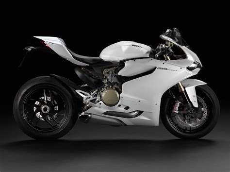 DUCATI 1199 Panigale (2012-2013) Specs, Performance & Photos ...