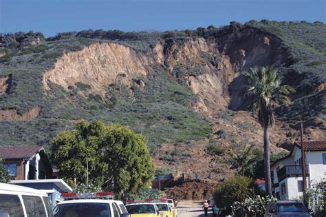 USGS OF 2005-1067: Landslide Hazards at La Conchita, California