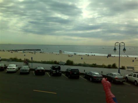 BelmarDays.Com stories about The Jersey Shore: 10AM Live from Belmar Beach NJ