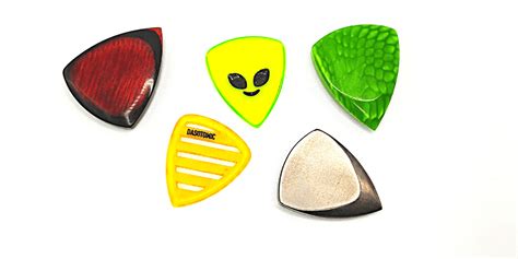 Different Guitar Pick Shapes Explained - Guitar Pick Reviews