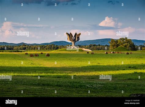 Jasenovac concentration camp hi-res stock photography and images - Alamy