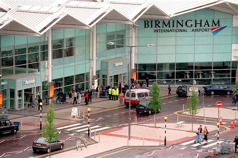 Birmingham Airport (BHX) - Check Your Flight in Advance