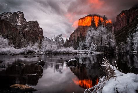 Yosemite Night Wallpaper Free Download