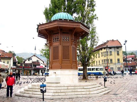 Sebilj | Old Ottoman drinking fountain - Sarajevo Minecraft Map