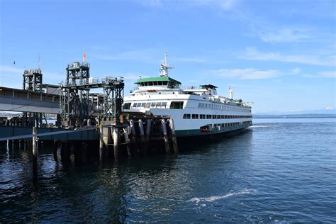 Seattle Ferries traveling to the Olympic Peninsula | Olympic Hiking Co.