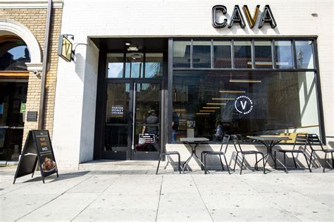 CAVA transforms Dupont location into a test kitchen - WTOP News