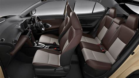 2021 Toyota Yaris Cross - Interior and Exterior Details - YouTube