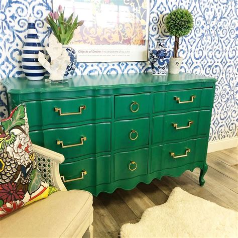 Green lacquer painted dresser | Green painted furniture, Lacquer furniture, Furniture