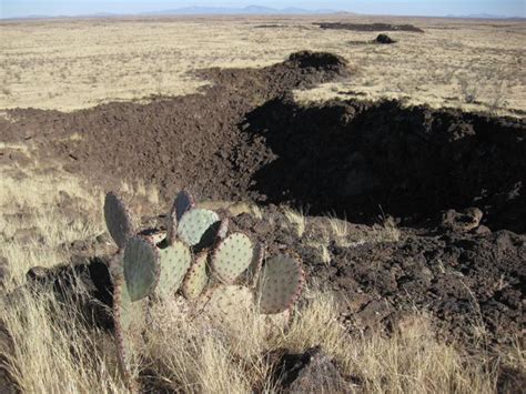 Aden Crater - Mountain Beltway - AGU Blogosphere | Southern new mexico ...