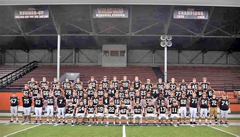 2020 Ironton Fighting Tigers Football Team - The Tribune | The Tribune