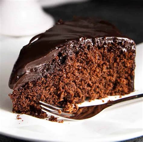 Easy Chocolate Honey Cake Recipe | Savory Nothings