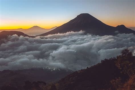 Tiket Dieng Plateau with Sikunir Sunrise Full-Day Tour Harga Promo ...