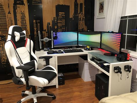 The Most Extreme Home Gaming Setups You Need to See to Believe First ...