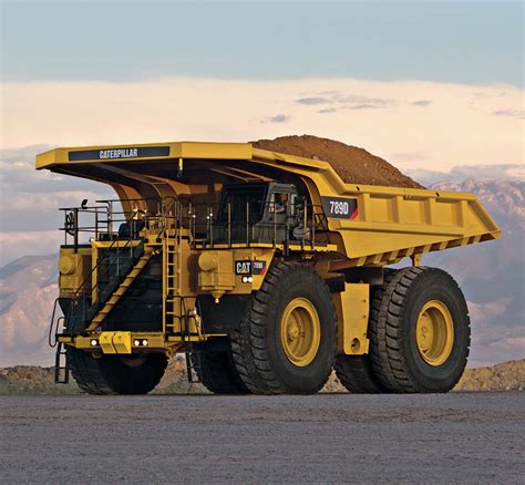 789D MINING TRUCK: MAIN FEATURES