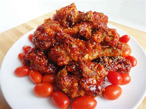 Seasoned fried chicken (Yangnyeom-tongdak) recipe - Maangchi.com