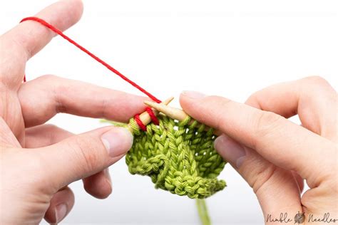 How to do the SSK knitting stitch - Slip, Slip, Knit [+video]