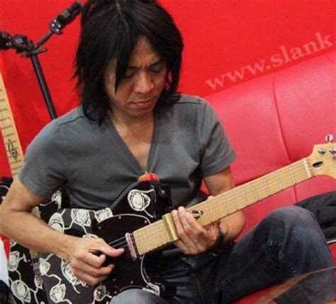 Gitaris Slank Diangkat Jadi Komisaris Independen Telkom Indonesia