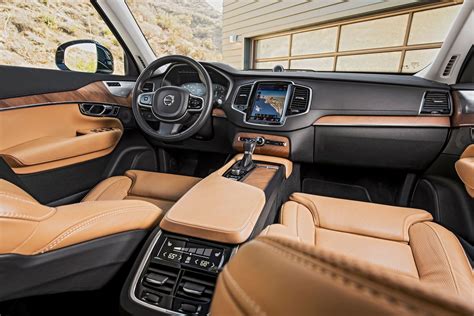 Volvo Suv Interior