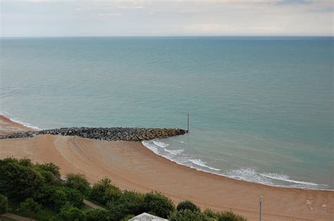 Folkestone Beach – British Travel