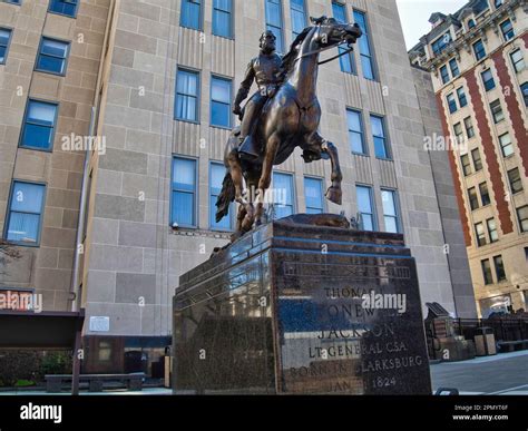 A monument to Confederate General Thomas "Stonewall" Jackson Stock Photo - Alamy