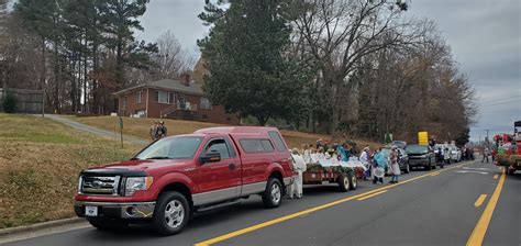 KofC9549 - Hillsborough NC Holiday Parade 2021