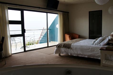 BEACH LODGE SWAKOPMUND - Now R 1 646 (Was R̶ ̶2̶ ̶6̶2̶8̶) - UPDATED ...