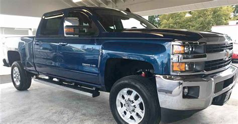 5 Reasons to Buy a 2015 Chevy Silverado 2500 LT - Pasadena Preowned LLC