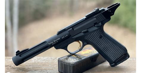 Browning’s Buck Mark Rimfire Review :: Guns.com