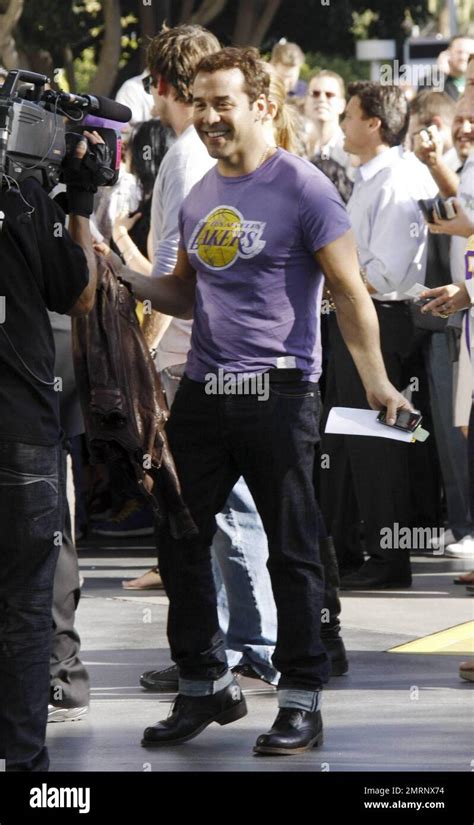 Jeremy Piven arrives at the NBA Finals Championship game between the LA ...