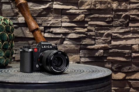 Leica Unveils the Highly Anticipated SL3 - Worn & Wound