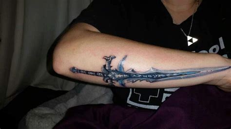 Frostmourne tattoo | WoW Amino