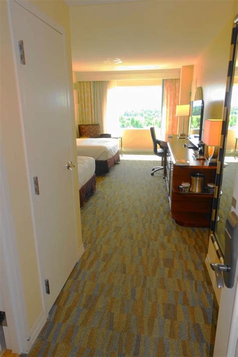 Photo Tour of A Standard Room at the Hilton Orlando Bonnet Creek - yourfirstvisit.net