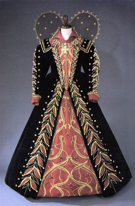 Elavyan's image | Elizabethan fashion, Renaissance fashion, Fashion costume