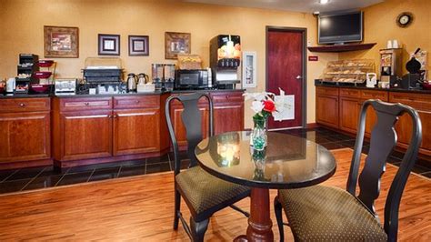 Best Western Dartmouth Inn $123 ($̶1̶4̶8̶) - UPDATED 2018 Prices & Hotel Reviews - MA - TripAdvisor