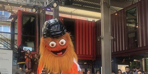 Gritty SXSW: Beloved Philadelphia Flyers Memes Crashes the Party