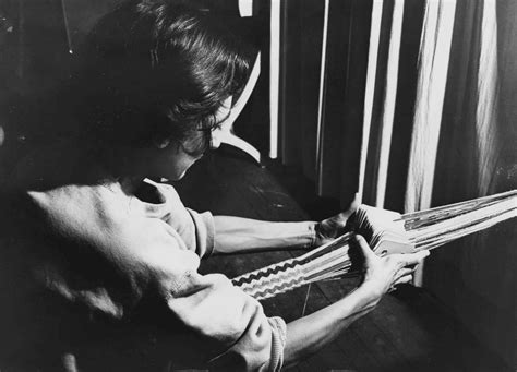 Life and Art of Anni Albers, Modernist Weaver