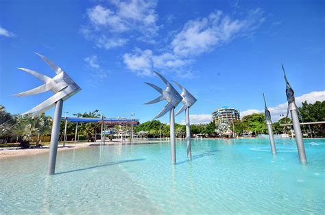 Cairns Esplanade Lagoon - site links to heaps of stuff to do in and ...