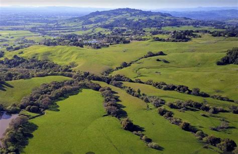 I went to Gravity Hill, the Bay Area's most confusing road