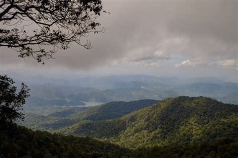 10 Mountains to Climb in Malaysia With the Most Incredible Views