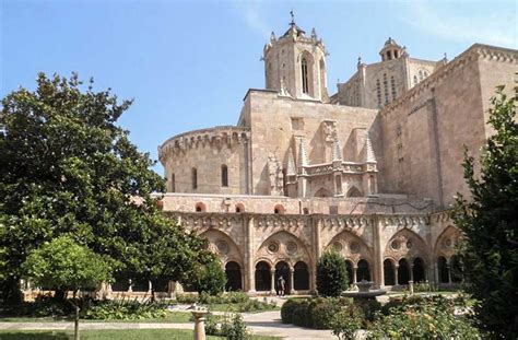 Travels to Cloisters - Tarragona Cathedral - Glenn & Karen Marcus