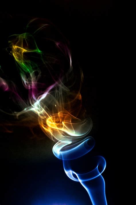 Gorgeous Smoke Art and Photography (20 Examples)