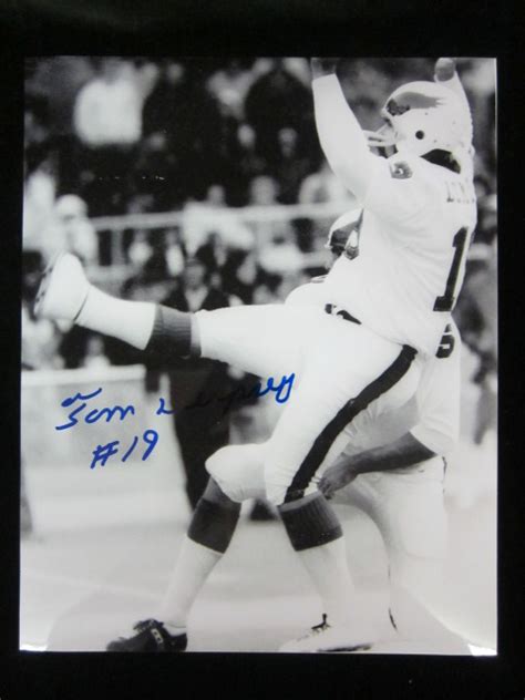 Philadelphia Eagles Tom Dempsey Autographed Photo - Carls Cards & Collectibles