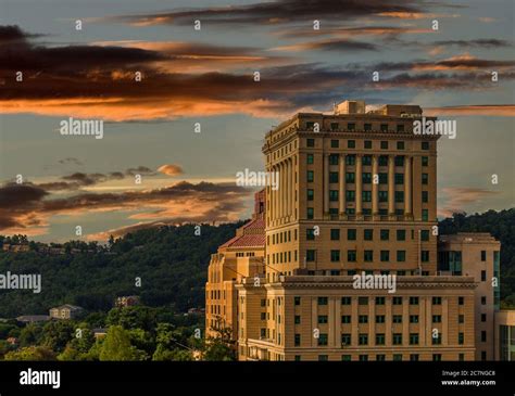 Buncombe county courthouse hi-res stock photography and images - Alamy