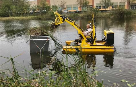 Photo Gallery | Pond Cleaning Services | Aquatic Weed Control