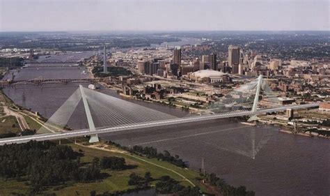 The initial proposed new Mississippi River Bridge. | Download Scientific Diagram