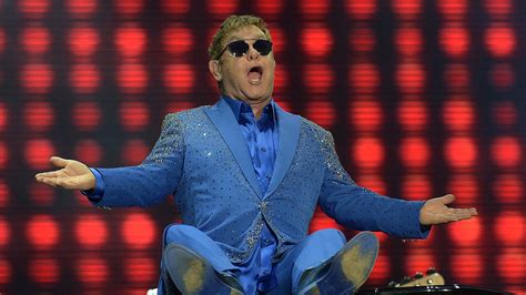 Watch Access Hollywood Interview: Elton John Announces Final Tour: 'Farewell Yellow Brick Road ...