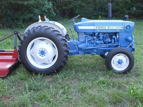 Ford 3600 Antique Tractors, Vintage Tractors, Vintage Farm, New Tractor, New Holland Tractor ...