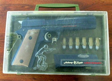 Vintage TOPPER JOHNNY EAGLE LIEUTENANT TOY PISTOL Complete in ORIGINAL ...