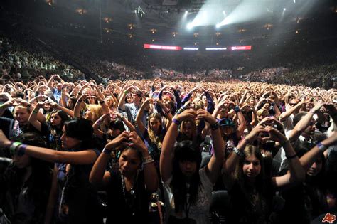 Justin Bieber Concert Live in Kuala Lumpur 2011